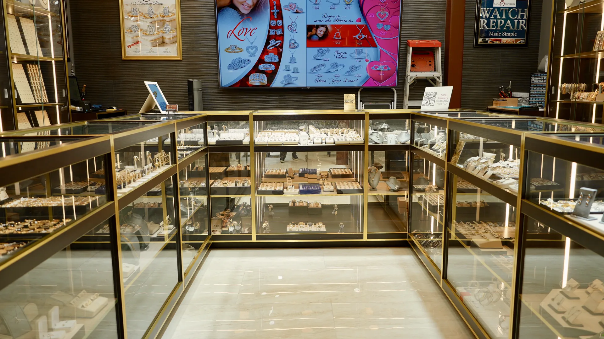 Illuminated custom retail display cabinetry